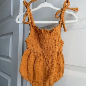 Arrows + Lace - baby romper